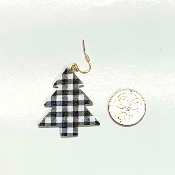 BUFFALO PLAID Black And White Tree Earrings - Picture 6 of 12